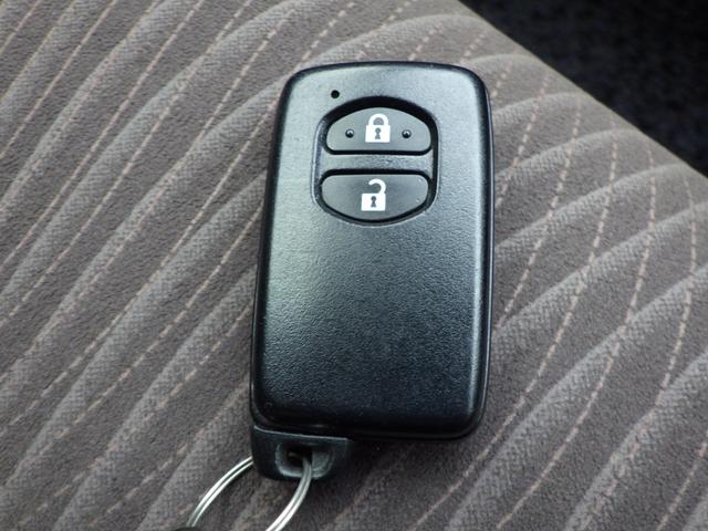 アクア Ｇ　１年保証付　車検令和９年４月迄　純正ナビ　フルセグ　Ｂｌｕｅｔｏｏｔｈ音楽　ＥＴＣ　バックカメラ　スマートキー　プッシュスタート　ＤＶＤ　パワーウィンドウ　オートエアコン（20枚目）