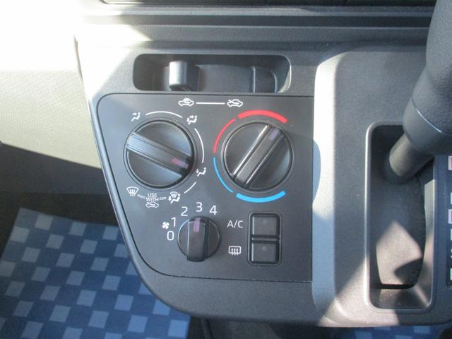 シフォン L スマートアシスト ナビゲーション ETC ドラレコ 衝突被害軽減システム アイドリングストップ 横滑り防止機能 盗難防止システム ETC 純正ナビ スライドドア Bluetooth オートライト ドライブレコーダー(34枚目)