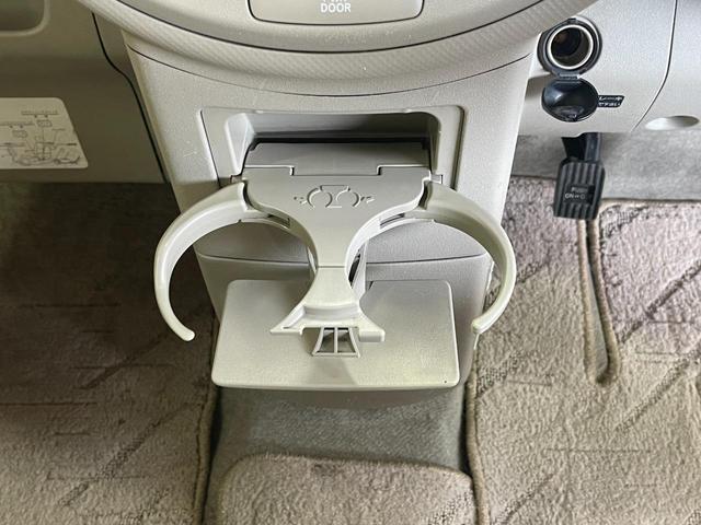 ポルテ サイドアクセス車脱着シート仕様Ａタイプ電動介護式　左パワースライドドア　オートエアコン　福祉車両　助手席リフトアップ　車イス仕様　１年保証走行距離無制限（27枚目）