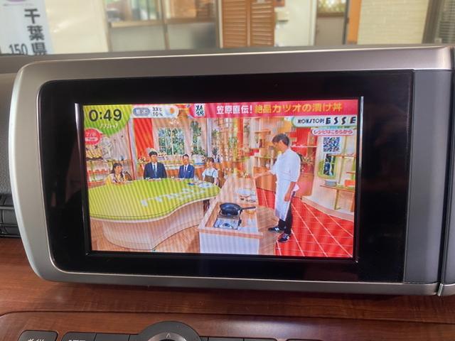 エルグランド ハイウェイスター　１年保証走行距離無制限　純正ＤＶＤナビ　フルセグＴＶ　バック　サイドカメラ　フリップダウンモニター　ＤＶＤ再生　左オートスライドドア　ＥＴＣ　ＨＩＤ　スマートキー　純正１７インチアルミ　修復歴無（40枚目）