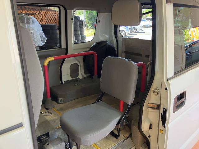 エブリイワゴン 　車椅子移動車　スローパー　福祉車輛　非課税車輛　ＳＤナビ　ＴＶ　バックカメラ　ＥＴＣ　キーレス修復歴無（18枚目）