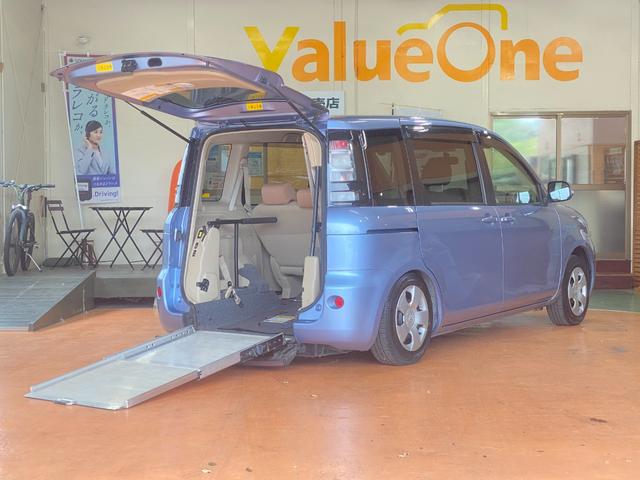 シエンタ X ウェルキャブ スローパー 車椅子移動車 福祉車輛 車椅子1台電動固定式 非課税車輛 6人乗り 純正SDナビ TV バックカメラ ブルートゥースオーディオ キーレス 車検整備付 修復歴無(2枚目)