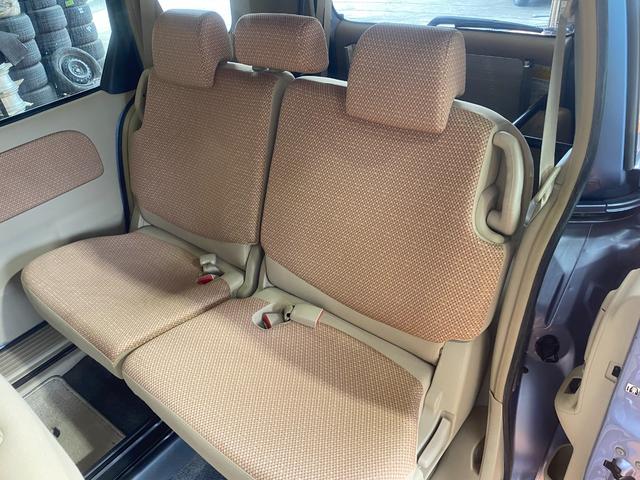 シエンタ X ウェルキャブ スローパー 車椅子移動車 福祉車輛 車椅子1台電動固定式 非課税車輛 6人乗り 純正SDナビ TV バックカメラ ブルートゥースオーディオ キーレス 車検整備付 修復歴無(20枚目)