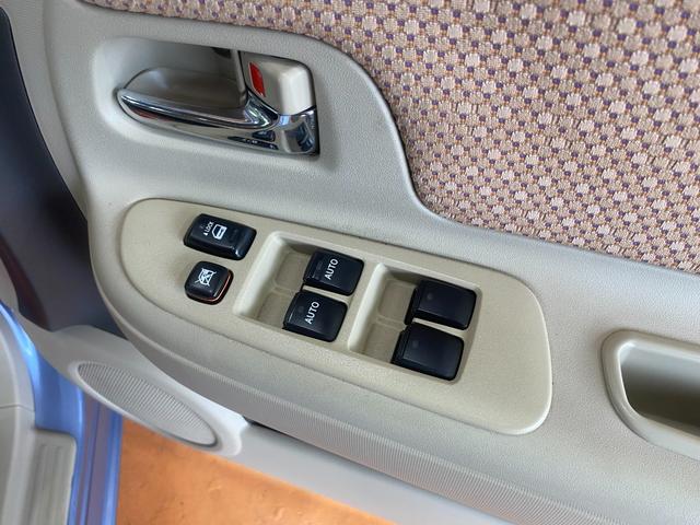 シエンタ X ウェルキャブ スローパー 車椅子移動車 福祉車輛 車椅子1台電動固定式 非課税車輛 6人乗り 純正SDナビ TV バックカメラ ブルートゥースオーディオ キーレス 車検整備付 修復歴無(28枚目)