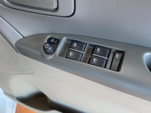 タント 　スローパーリアシート付　非課税車輛　車椅子電動固定装置　１年保証走行距離無制限　福士車輛　４人乗り　キーレス　車検整備付（18枚目）