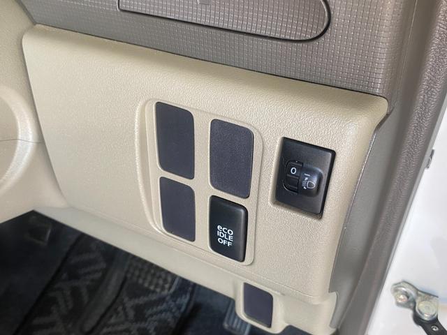 タント 　スローパーリアシート付　非課税車輛　車椅子電動固定装置　１年保証走行距離無制限　福士車輛　４人乗り　キーレス　車検整備付（19枚目）