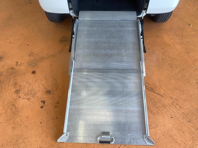 タント 　スローパーリアシート付　非課税車輛　車椅子電動固定装置　１年保証走行距離無制限　福士車輛　４人乗り　キーレス　車検整備付（31枚目）