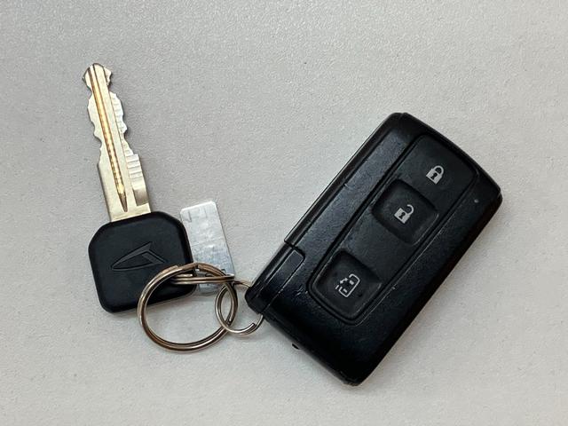 タント カスタムRS 1年保証走行距離無制限 純正SDナビ TV DVD再生 スマートキー 左オートスライドドア HID ターボ フローリングフロアー 車検整備付 修復歴無(26枚目)