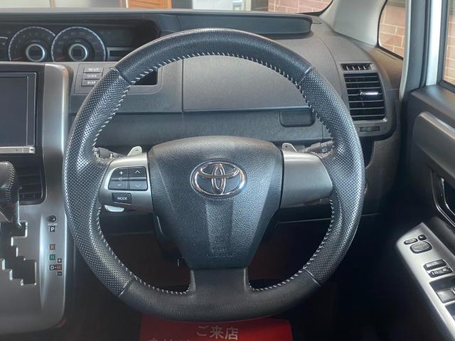 ヴォクシー ＺＳ　煌ＩＩＩ　１年保証走行距離無制限　純正ＨＤＤナビ　バックカメラ　両側オートスライドドア　ブルートゥースオーディオ　ＨＩＤ　ＥＴＣ　ドライブレコーダー　スマートキー　ＥＴＣ　ＨＩＤ　車検整備付　修復歴無（25枚目）