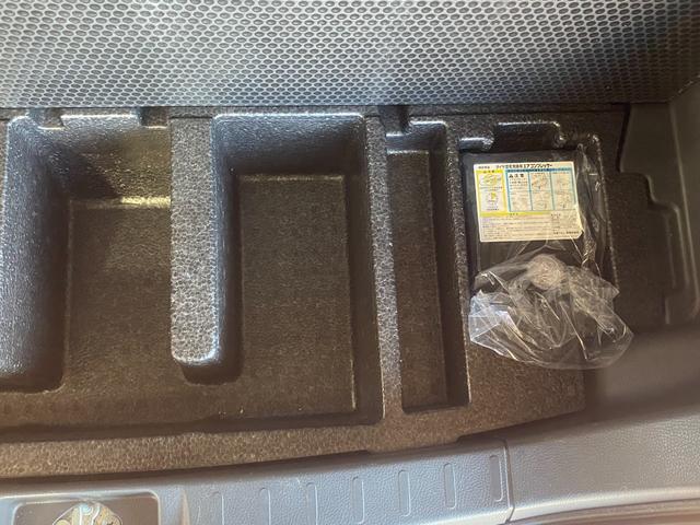 スペアタイヤの替わりに搭載！出先での突然のトラブルへの緊急対応が可能！