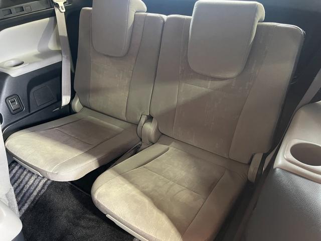 マークＸジオ ２４０Ｇ　１年保証走行距離無制限　純正ＨＤＤナビ　バックカメラ　ＤＶＤ再生　オートライト　オートエアコン　オールオートウィンドウ　１８インチアルミ　スマートキー　フロントパワーシート　車検整備付　修復歴無（13枚目）