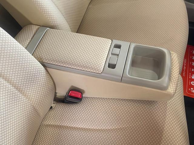 パッソ Ｘ　イロドリ　１年保証走行距離無制限　純正ＨＤＤナビ　ＴＶ　バックカメラ　ＤＶＤ再生　ミュージックサーバー　ＨＩＤ　キーレス　電動格納ミラー　車検整備付　修復歴無（19枚目）