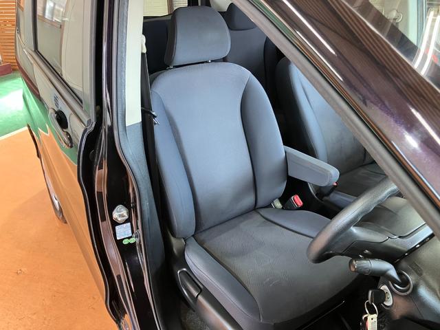 フリード Ｇ　Ｌパッケージ　１年保証走行距離無制限　純正ＨＤＤナビ　ＴＶ　バックカメラ　左オートスライドドア　ＨＩＤ　ＥＴＣ　ドライブレコーダー　キーレス　車検整備付　修復歴無（13枚目）