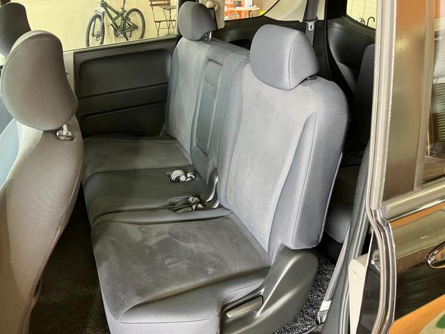 フリード Ｇ　Ｌパッケージ　１年保証走行距離無制限　純正ＨＤＤナビ　ＴＶ　バックカメラ　左オートスライドドア　ＨＩＤ　ＥＴＣ　ドライブレコーダー　キーレス　車検整備付　修復歴無（15枚目）