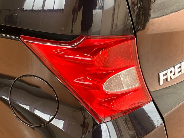 フリード Ｇ　Ｌパッケージ　１年保証走行距離無制限　純正ＨＤＤナビ　ＴＶ　バックカメラ　左オートスライドドア　ＨＩＤ　ＥＴＣ　ドライブレコーダー　キーレス　車検整備付　修復歴無（38枚目）