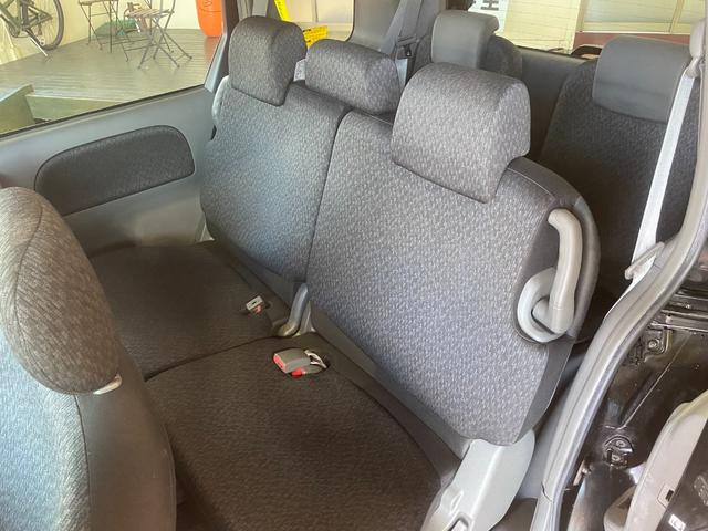 シエンタ ＤＩＣＥリミテッド　１年保証走行距離無制限　ＳＤナビ　バックカメラ　両側オートスライドドア　フルセグＴＶ　ブルートゥースオーディオ　ＥＴＣ　ＨＩＤ　キーレス　車検整備付　修復歴無（17枚目）