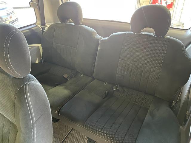 デリカスペースギア アクティブフィールドエディション　４ＷＤ　社外ＳＤナビ　フルセグＴＶ　バックカメラ　Ｂｌｕｅｔｏｏｔｈオーディオ　ビルシュタイン製ショックアブソーバー　オートサイドステップ（31枚目）