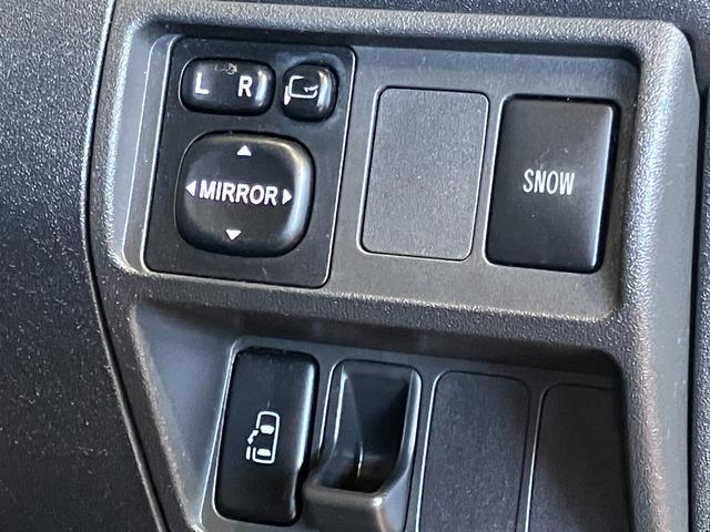 TOYOTA SIENTA X L PACKAGE