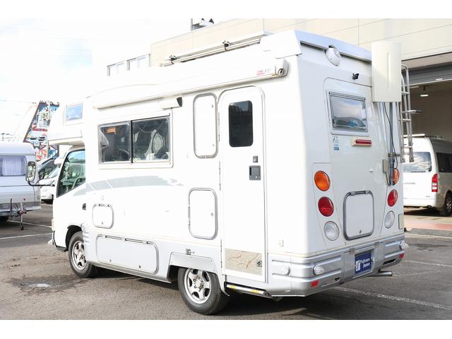 カムロード 　バンテック　ジル　ベバストＦＦヒーター　ウインドウエアコン　ソーラーパネル　温水ボイラー　１５００Ｗインバーター　カセット式トイレ　電子レンジ　冷蔵庫　シンク　コンロ　ＦＩＡＭＭＡサイドオーニング（73枚目）