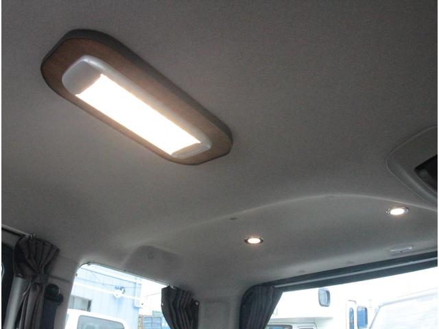 NV200バネットワゴン FOCS ルソ キャンピングカー 外部電源取り込み 走行充電 外部充電 サブバッテリー LED照明 フリップダウンモニター メインサブ切替スイッチ メモリーナビ ETC バックカメラ(20枚目)