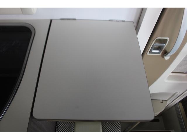 カムロード ナッツＲＶ　クレア５．３Ｗ　エボリューション　（トリプルサブバッテリー）（１５００Ｗインバーター）（家庭用エアコン）（マックスファン）（ベバスト製ＦＦヒーター）（ドメティックＤＣ冷蔵庫）（コンバーター）（走行充電）（ダブルタイヤ）（マルチルーム）（20枚目）