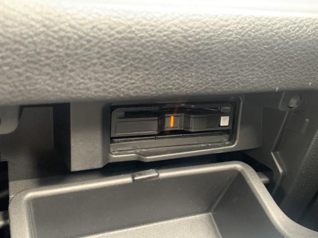 セレナ ピーズクラフト　ＰＳＶ　（車中泊）（ポップアップルーフ）（両側パワースライドドア）（両側パワースライドドア）（アラウンドビューモニター）（23枚目）