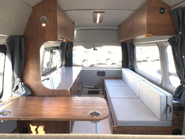 ハイエースバン フレックス モビーディック SH01 (シングルサブバッテリー)(FFヒーター)(400Wインバーター)(走行充電)(コンバーター)(デジタルインナーミラー)(DC冷蔵庫)(リアスピーカー)(4枚目)