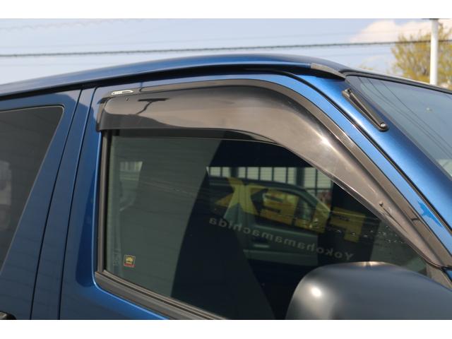 ハイエースバン ロングＤＸ　ＧＬパッケージ　バン　ＤＸ　ＴＳＳＰ　純正　ドアバイザー　２ＷＤ　ガソリン　ＤＸ　ＧＬパッケージ　トヨタセーフティセンス付き　純正色　ダークブルー　フロアマット　両側手動　大容量荷室　ハイエースバン（26枚目）
