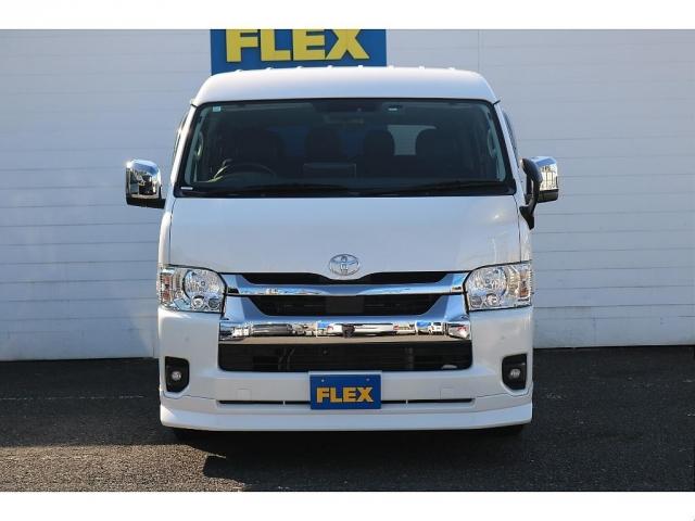 ハイエースワゴン ＧＬ　ロング　内装架装ｆａｍｉｌｉａｒ　ＦＦヒーター　ＢＩＧＸ　ＯＰＴＭサウンド　ＮＣ－１アルミ　シートカバー　ドアバイザー　ルーフスピーカー　ＥＴＣ　センターコンソール　ＬＥＤテール　エアロ　サブバッテリー（17枚目）