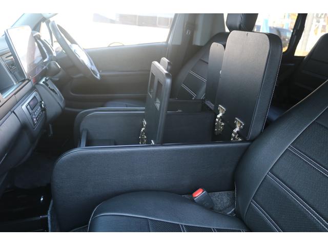 ハイエースワゴン ＧＬ　ロング　内装架装ｆａｍｉｌｉａｒ　ＦＦヒーター　ＢＩＧＸ　ＯＰＴＭサウンド　ＮＣ－１アルミ　シートカバー　ドアバイザー　ルーフスピーカー　ＥＴＣ　センターコンソール　ＬＥＤテール　エアロ　サブバッテリー（37枚目）