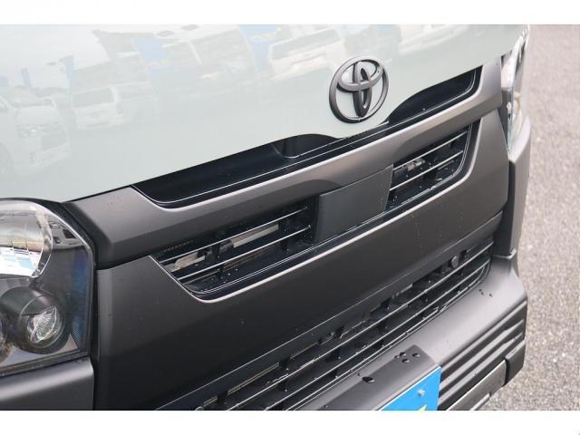 ハイエースバン ロングスーパーＧＬ　ＭＢエディション　ベッドキット　Ｔ－ｆｏｒｃｅフロントスポイラー　ＣＲＳ　リアウィング　ＡＬＰＩＮＥ　　ＢＩＧＸ　Ｄ／Ａ　アーバンカーキ　エンブレムブラック塗装　ドアミラーカバー塗装　マットブラック（13枚目）