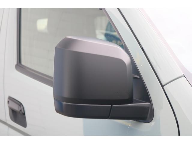 ハイエースバン ロングスーパーＧＬ　ＭＢエディション　ベッドキット　Ｔ－ｆｏｒｃｅフロントスポイラー　ＣＲＳ　リアウィング　ＡＬＰＩＮＥ　　ＢＩＧＸ　Ｄ／Ａ　アーバンカーキ　エンブレムブラック塗装　ドアミラーカバー塗装　マットブラック（33枚目）