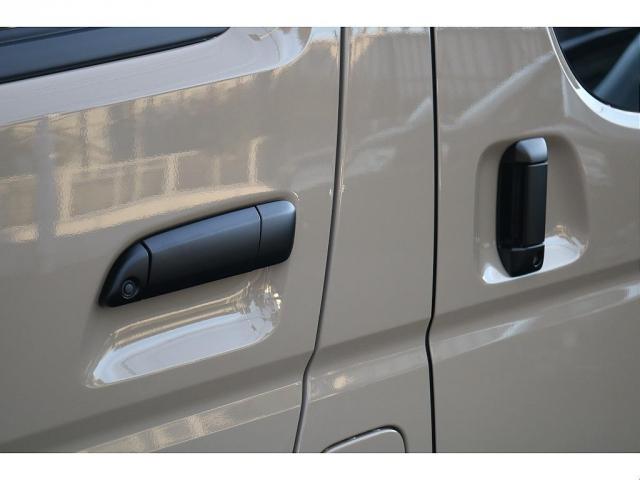 ハイエースバン ロングスーパーGL MBエディション ブラウンベッドキット 茶木目インテリアパネル ULTIMATE LEDテール TYPE2 シートカバー(ブラウン)NC-1 16インチ ブラック塗装 エンブレム塗装 ドアノブ塗装(17枚目)