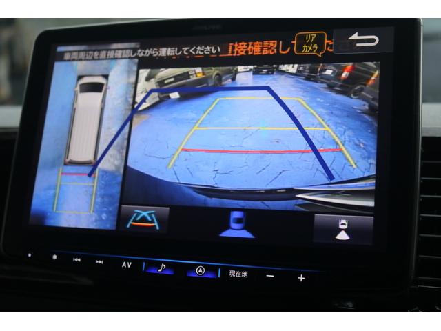 ハイエースバン スーパーＧＬ　ダークプライムＩＩ　ＭＢカスタム　ＢＩＧＸ　フローリング　ベッドキット　ルーフスピーカー　シートカバー　ダウンライト　サイドバー　アミエース　フローリング　ファルケン　Ｗ１１　１７インチ　ＥＴＣ　センターコンソール（28枚目）