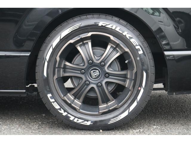 ハイエースバン スーパーＧＬ　ダークプライムＩＩ　ＭＢカスタム　ＢＩＧＸ　フローリング　ベッドキット　ルーフスピーカー　シートカバー　ダウンライト　サイドバー　アミエース　フローリング　ファルケン　Ｗ１１　１７インチ　ＥＴＣ　センターコンソール（36枚目）