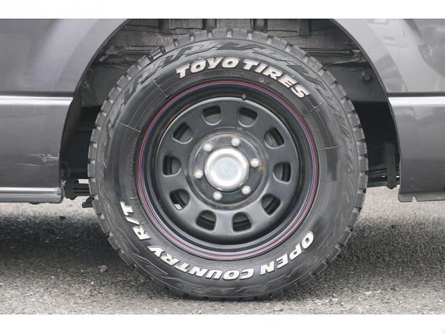 ハイエースバン ロングワイドスーパーGL 丸目フェイスチェンジ ベッドキット ETC フロアマット CFカーゴマット シートカバー キャメル インテリアパネル オープンカントリー ガンメタ ブラウン 4WD ワイドバン カスタム(13枚目)