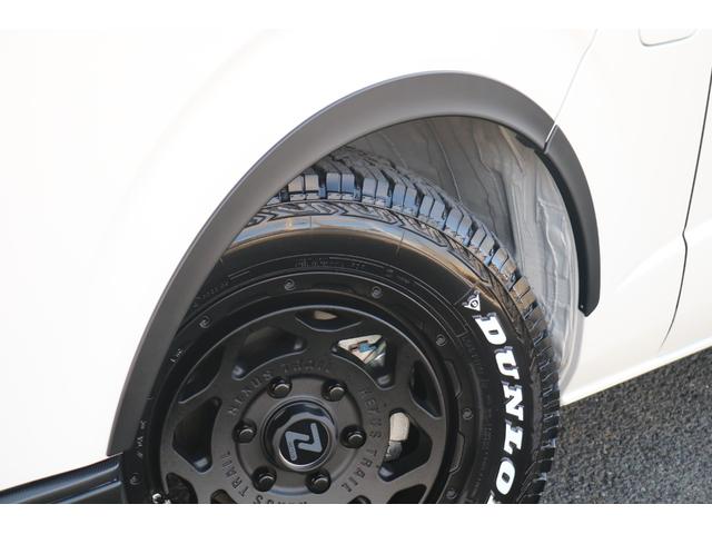 ハイエースワゴン GL ロング familiar センターテーブル フラット フローリング施工 ナビ ETC フリップダウンモニター シートカバー ULTIMATE LEDテール NT-1 16インチ デジタルインナーミラー PVM(25枚目)