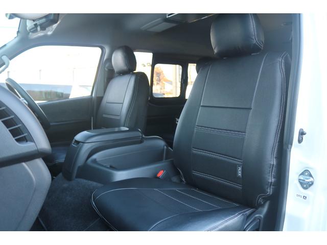 ハイエースワゴン GL ロング familiar センターテーブル フラット フローリング施工 ナビ ETC フリップダウンモニター シートカバー ULTIMATE LEDテール NT-1 16インチ デジタルインナーミラー PVM(72枚目)