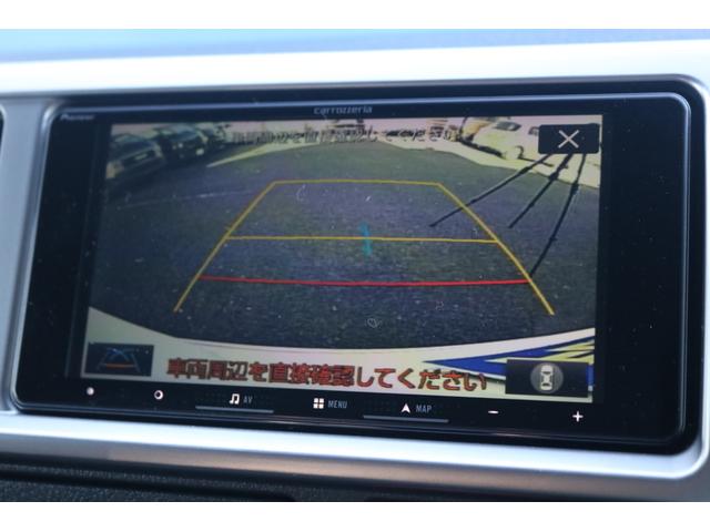 ハイエースワゴン GL ロング familiar センターテーブル フラット フローリング施工 ナビ ETC フリップダウンモニター シートカバー ULTIMATE LEDテール NT-1 16インチ デジタルインナーミラー PVM(75枚目)