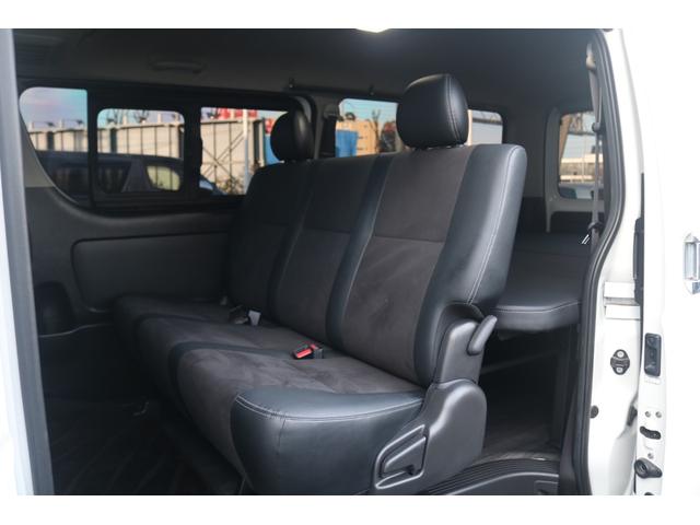 ハイエースバン スーパーＧＬ　ダークプライム　ベッドキット　ＣＦカーゴ　社外フロントスポイラー　煌ＬＥＤテール　７インチナビ　サイドバー　ＥＴＣ　バックカメラ　ベッドキット　ガッツミラー同色塗装　フェニーチェ　１６インチ　グッドイヤー（29枚目）