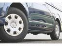 ハイエースバン ロングＤＸ　ＧＬパッケージ　バン　ＤＸ　ＴＳＳＰ　純正　ドアバイザー　２ＷＤ　ガソリン　ＤＸ　ＧＬパッケージ　トヨタセーフティセンス付き　純正色　ダークブルー　フロアマット　両側手動　大容量荷室　ハイエースバン（8枚目）