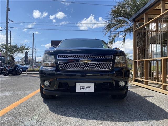 シボレーサバーバン(シボレー) LTZ V8 黒革 サンルーフ ...