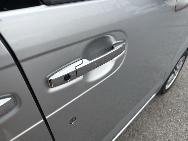 N-BOX G SSパッケージ プッシュスタート・両側パワースライドドア・ステアリングスイッチ(7枚目)