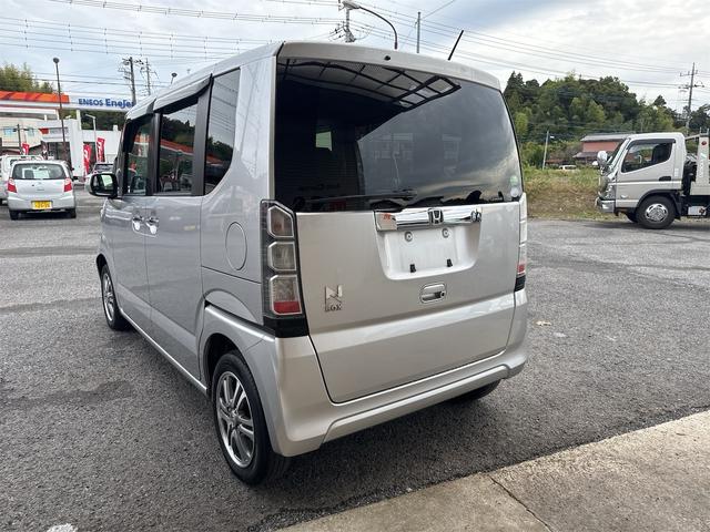 N-BOX G SSパッケージ プッシュスタート・両側パワースライドドア・ステアリングスイッチ(26枚目)