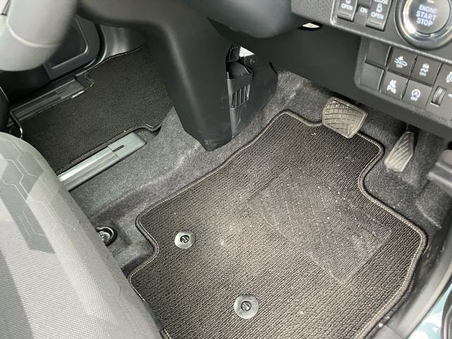 タント ファンクロスターボ　バックカメラ　両側パワースライドドア　レーンアシスト　クリアランスソナー　シートヒーター　フルフラットシート　ベンチシート　ルーフレール　オートマチックハイビーム　ＬＥＤヘッドライト　オートライト（46枚目）