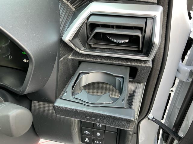 ロッキー プレミアムＧ　ＨＥＶ　バックカメラ　アダプティブクルーズコントロールシステム　レーンアシスト　シートヒーター　ＬＥＤヘッドライト　盗難防止システム　衝突安全ボディ　アルミホイール　電動格納ミラー　運転席助手席エアバック（15枚目）