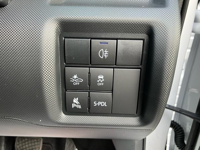 ロッキー プレミアムＧ　ＨＥＶ　バックカメラ　アダプティブクルーズコントロールシステム　レーンアシスト　シートヒーター　ＬＥＤヘッドライト　盗難防止システム　衝突安全ボディ　アルミホイール　電動格納ミラー　運転席助手席エアバック（16枚目）