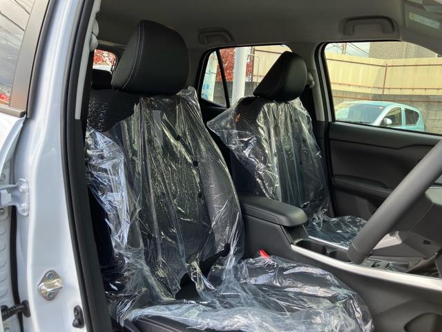 ロッキー プレミアムＧ　ＨＥＶ　バックカメラ　アダプティブクルーズコントロールシステム　レーンアシスト　シートヒーター　ＬＥＤヘッドライト　盗難防止システム　衝突安全ボディ　アルミホイール　電動格納ミラー　運転席助手席エアバック（36枚目）