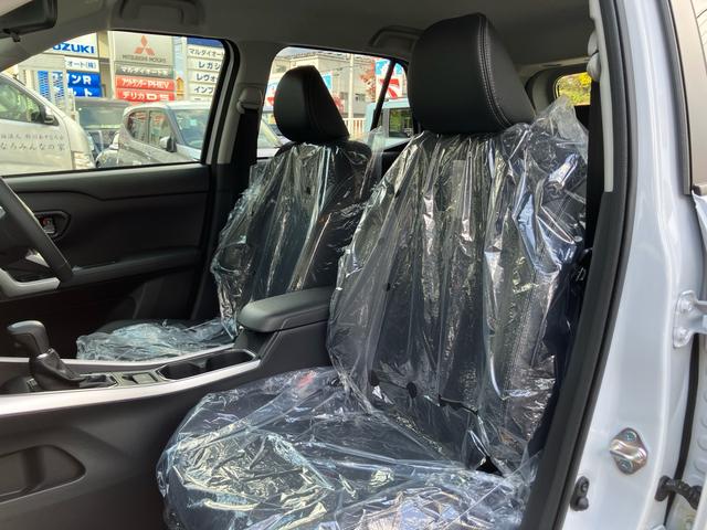 ロッキー プレミアムＧ　ＨＥＶ　バックカメラ　アダプティブクルーズコントロールシステム　レーンアシスト　シートヒーター　ＬＥＤヘッドライト　盗難防止システム　衝突安全ボディ　アルミホイール　電動格納ミラー　運転席助手席エアバック（41枚目）