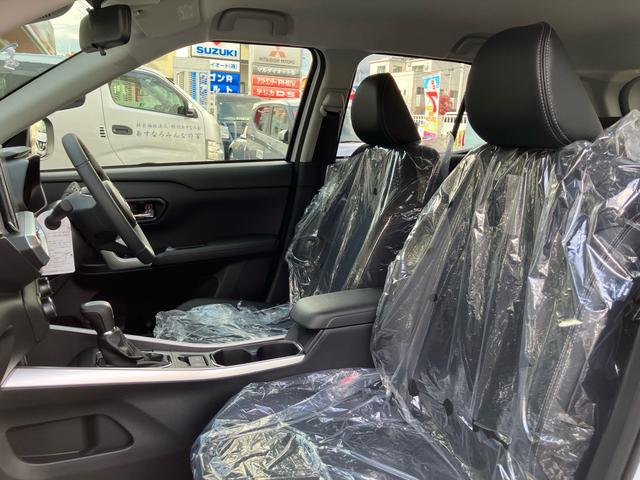 ロッキー プレミアムＧ　ＨＥＶ　バックカメラ　アダプティブクルーズコントロールシステム　レーンアシスト　シートヒーター　ＬＥＤヘッドライト　盗難防止システム　衝突安全ボディ　アルミホイール　電動格納ミラー　運転席助手席エアバック（42枚目）